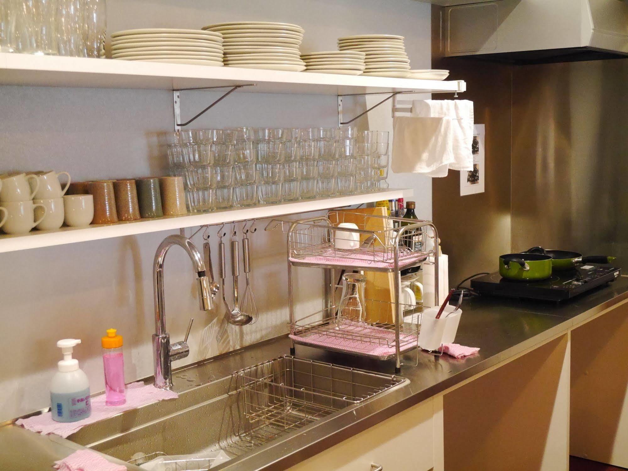 Train Hostel Hokutosei Токио Екстериор снимка