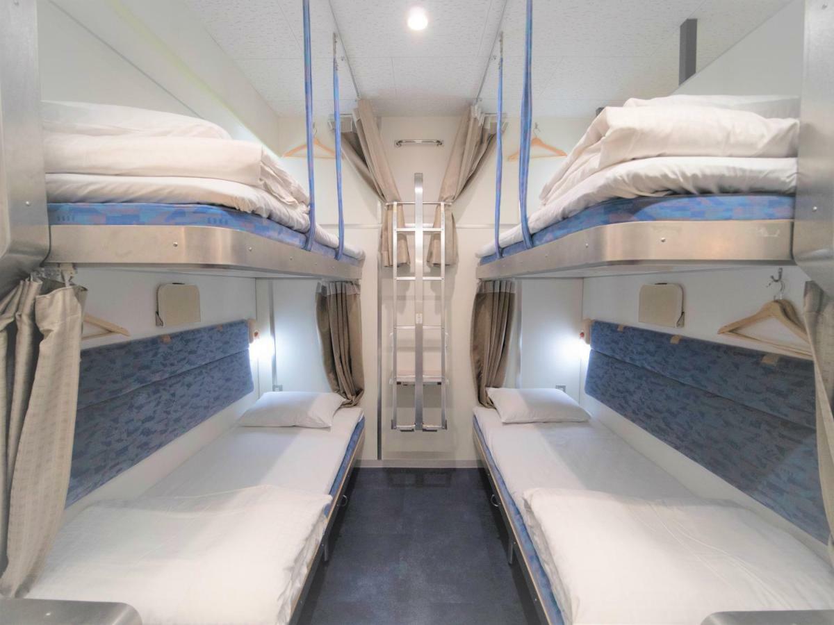 Train Hostel Hokutosei Токио Екстериор снимка