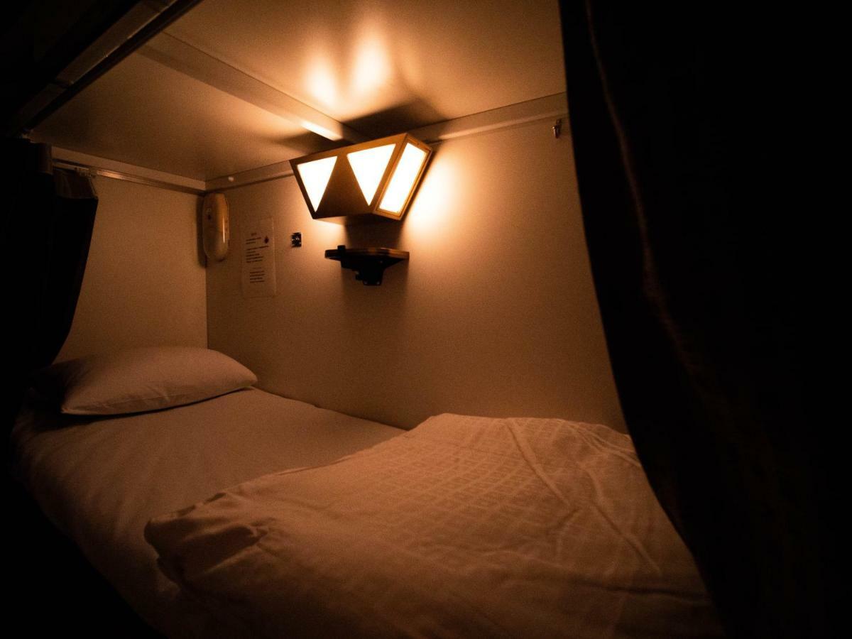 Train Hostel Hokutosei Токио Екстериор снимка
